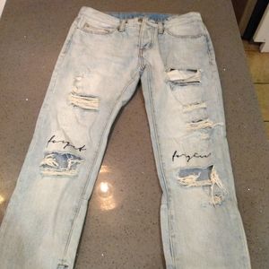 MNML Distressed Jeans Size 28